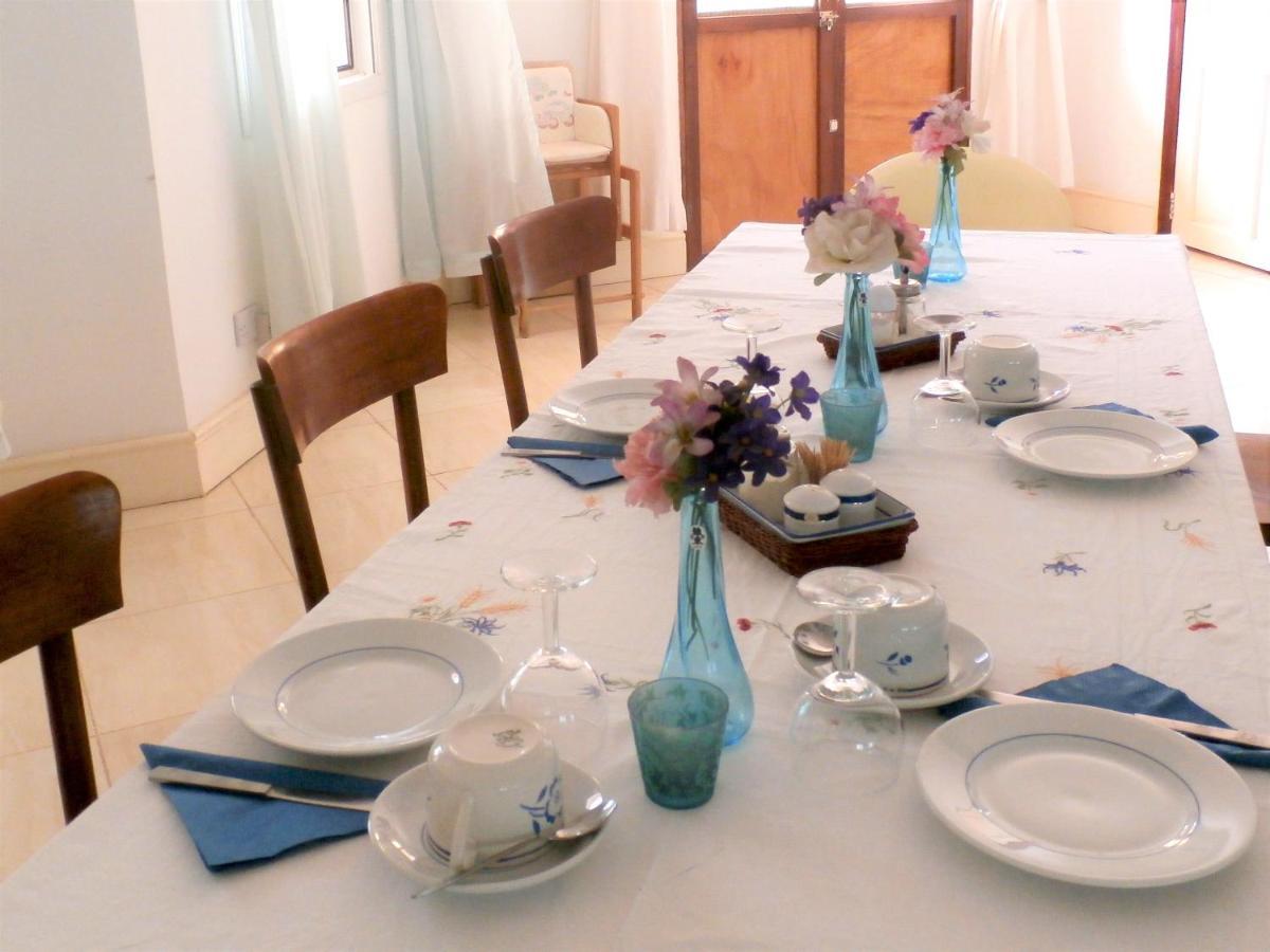 B & B Villa Calliandra Bijilo Экстерьер фото